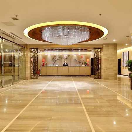 Minshan Yuanlin Grand Hotel Tsjoengking Interieur foto